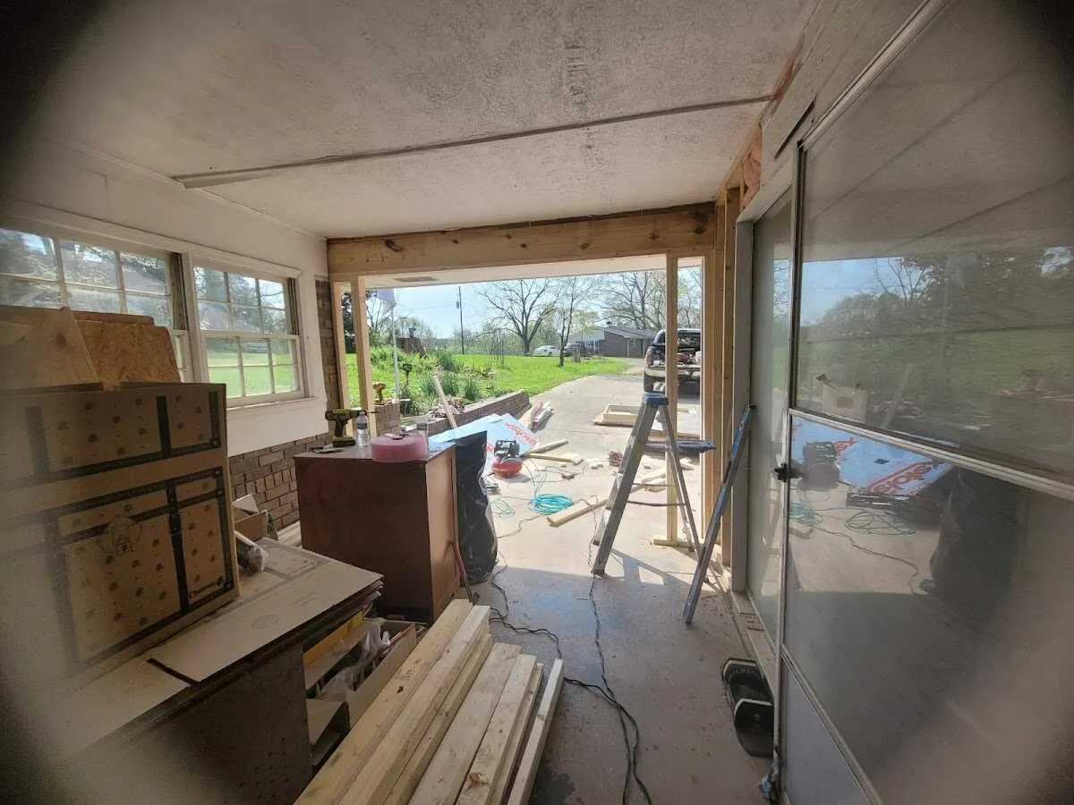 Air movers and dehumidifier for Drying & Dehumidification in Humboldt